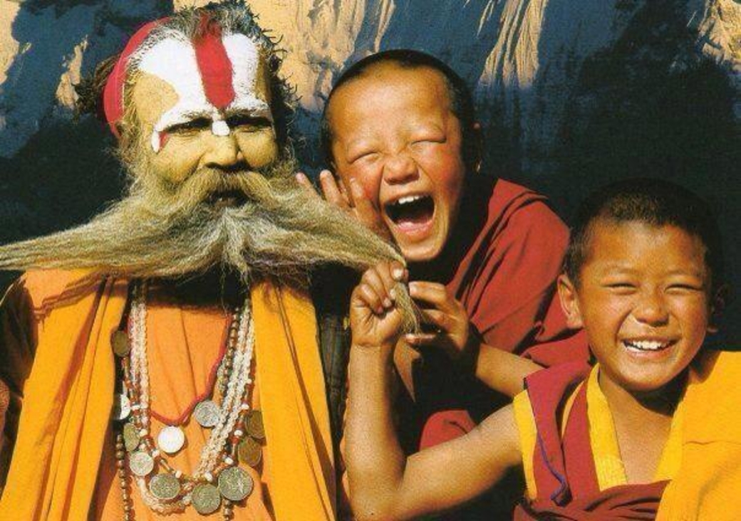 Лицами проживающих. Дети Тибет смех. Тибет люди.